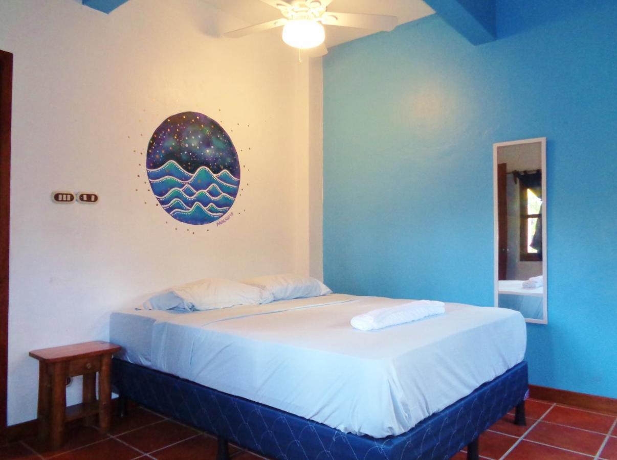 Livingston Resort Hotel Ngoại thất bức ảnh